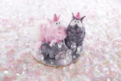 Nici 47670 Kissen Einhorn Diamond Dust Rechteckig 43x25cm Plüsch Glitzernd -Nici Store 47633 06 47650 47651 Milieu 2048x1365