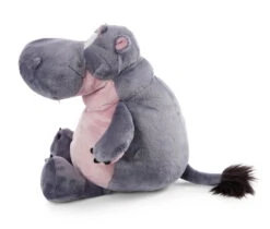 Nici 47975 Nilpferd DJ Nilbert 70cm Sitzend Plüsch Wild Friends GREEN -Nici Store 47975 04 ZA Frei vorl 2048x1744 1